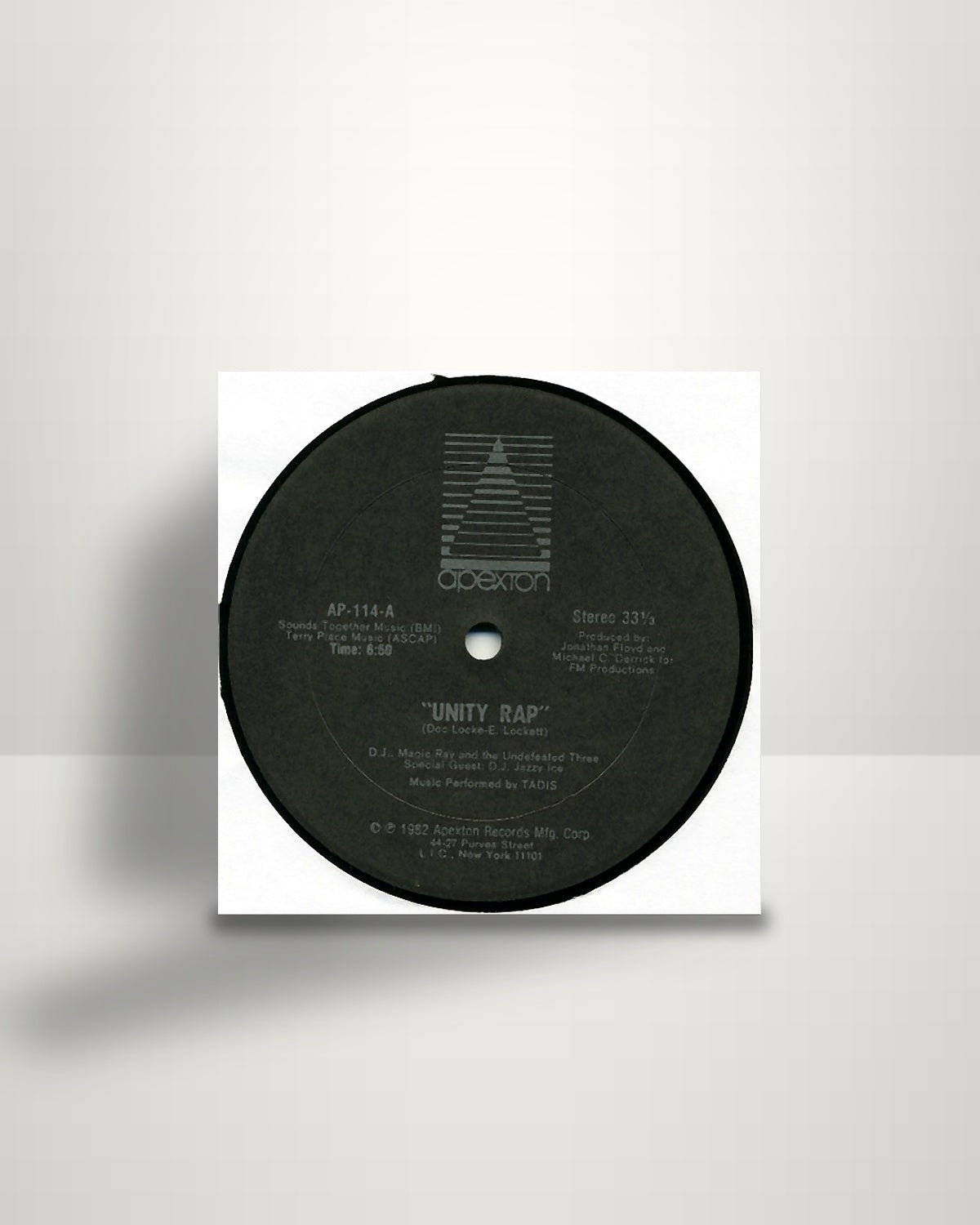 D.J. Magic Ray And The Undefeated Three – Unity Rap - 12" - Apexton Records US 1982